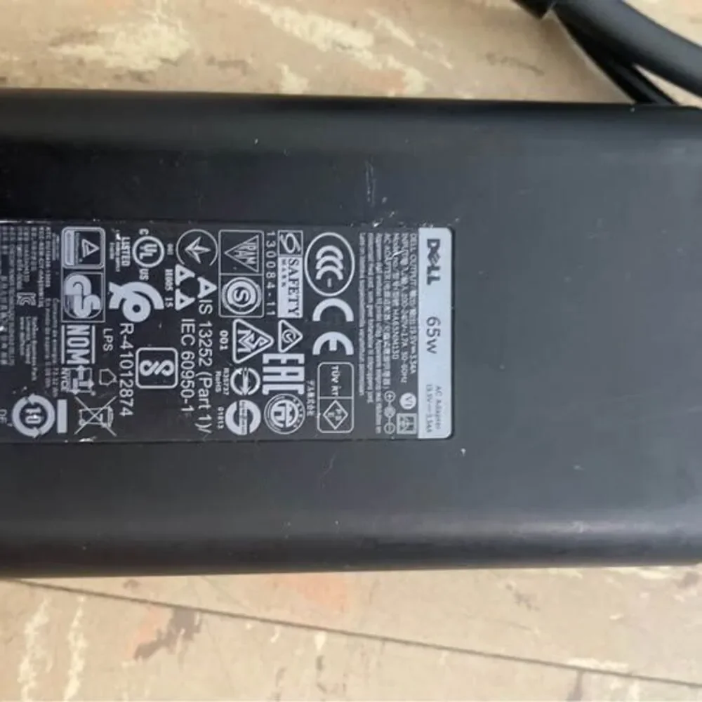 Dell Laptop Charger, 65W, 4.5 mm Large Compatibility Range